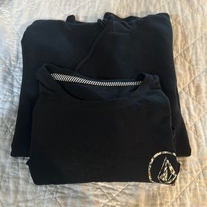 Volcom hoodie and tshirt NWOT SZ s
